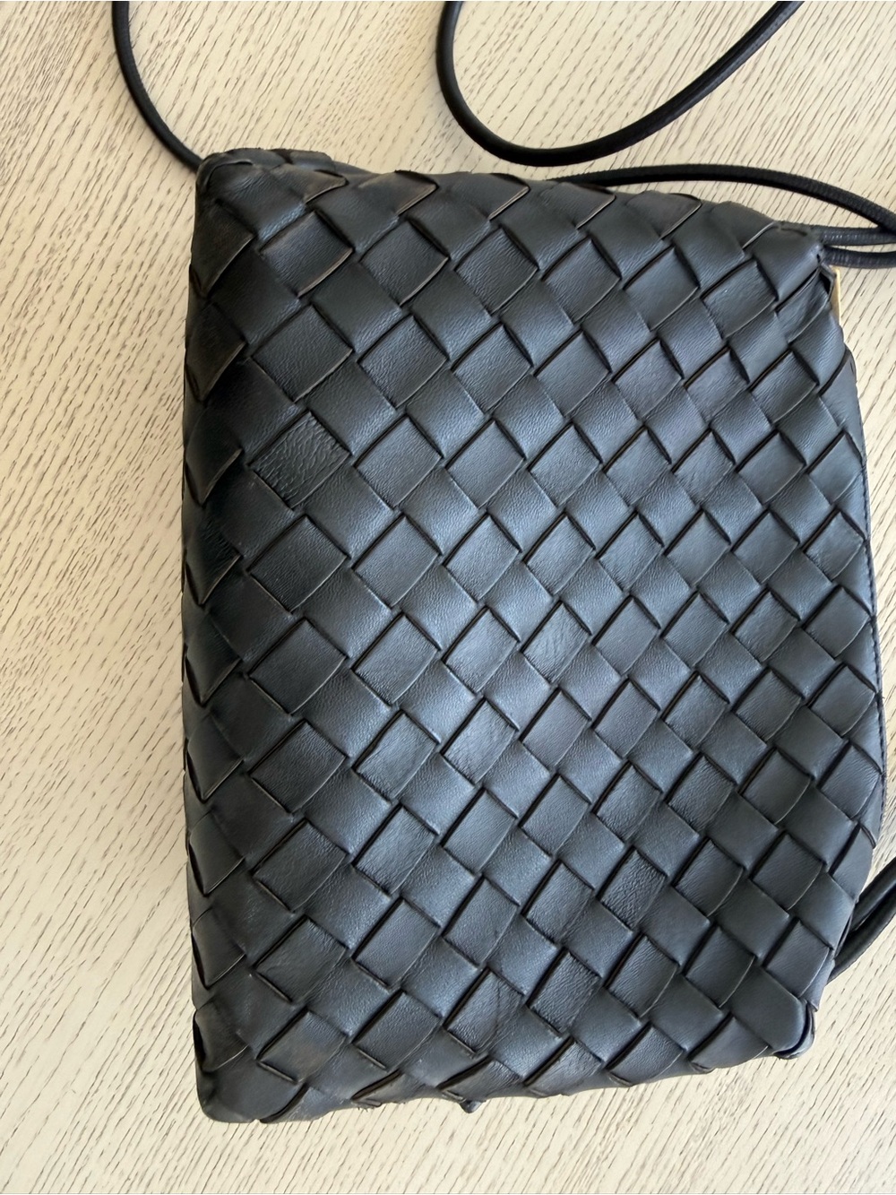 Bottega Veneta Woven Black Crossbody Bag - Picture 2 of 10